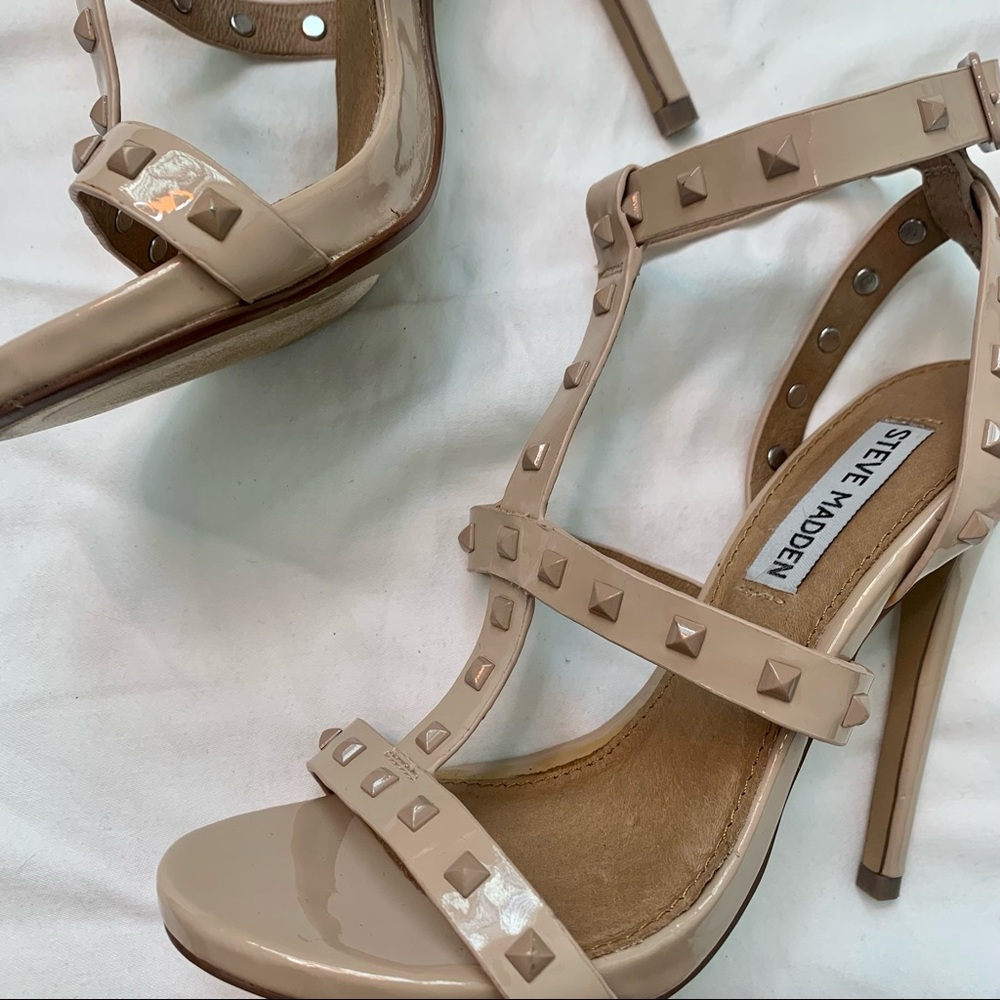Steve Madden Size 6 Valentino Inspired Nude Studded Strappy Stiletto Heels